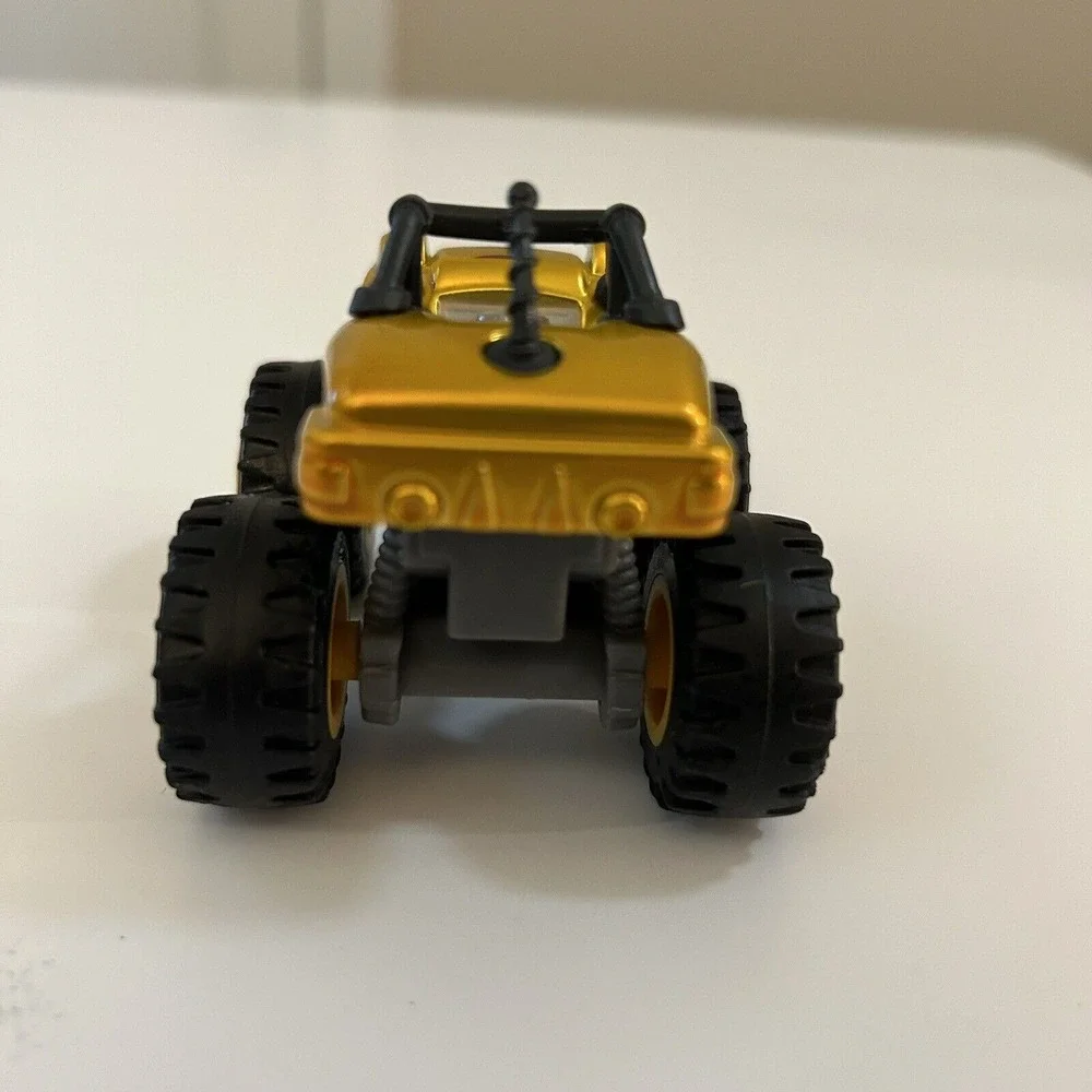Blaze‎ and the Monster Machines Metallic Racer Stripes die-cast Fisher-Price